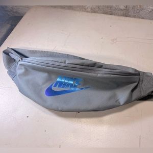 Nike Shoulder Bag/Fanny Pack - Unisex - Gray/Blue.